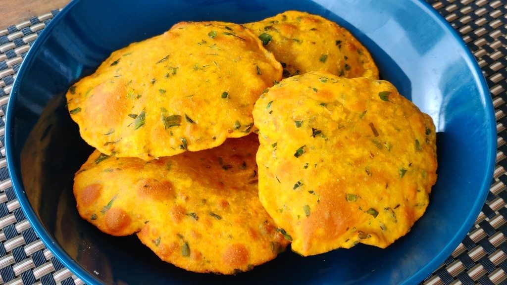 Methi Poori Recipe